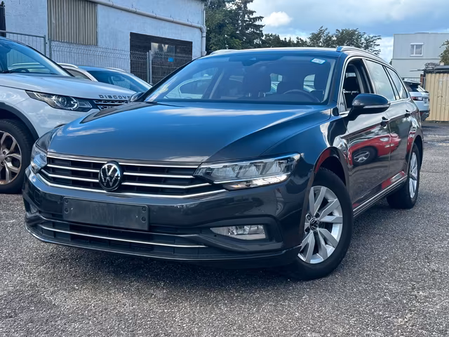 Volkswagen Passat 2.0 TDI Business LED ACC Navi Automatik - Ansicht 1 von 1. Gebrauchtwagen Detailaufnahme bei Autohaus Dörrschuck Mainz.