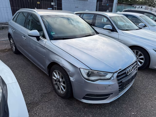 Audi A3 Sportback ambiente ultra - Ansicht 1 von 1. Gebrauchtwagen Detailaufnahme bei Autohaus Dörrschuck Mainz.