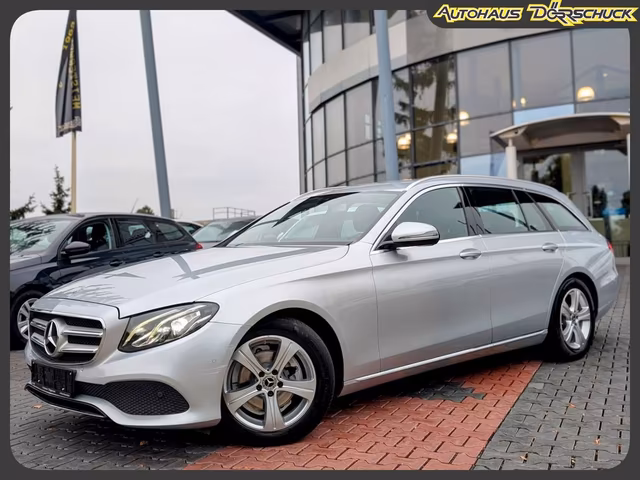 Mercedes-Benz E 200 d - Ansicht 1 von 1. Gebrauchtwagen Detailaufnahme bei Autohaus Dörrschuck Mainz.