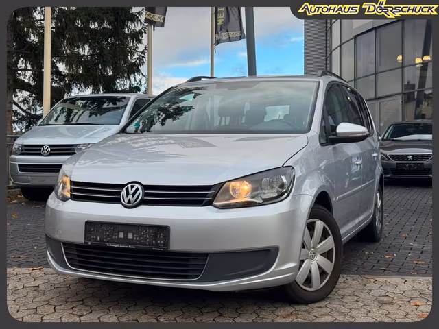 Volkswagen Touran Comfortline PDC 7 Sitzer - Ansicht 1 von 1. Gebrauchtwagen Detailaufnahme bei Autohaus Dörrschuck Mainz.