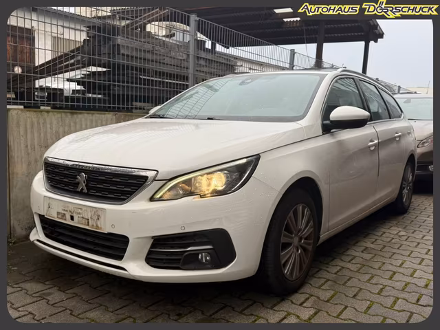 Peugeot 308 Allure*AUTOMATIK*ACC*Keyless*SHZ*PDC - Ansicht 1 von 1. Gebrauchtwagen Detailaufnahme bei Autohaus Dörrschuck Mainz.