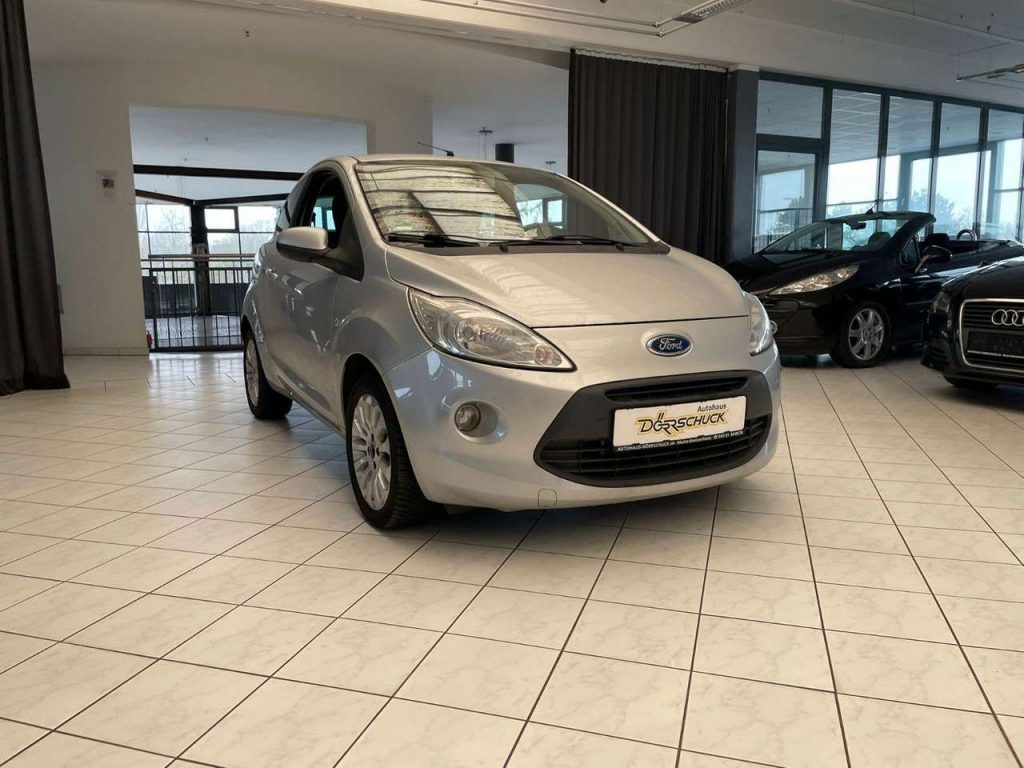 Ford Ka/Ka+  Titanium Klima. AUX/Radio.