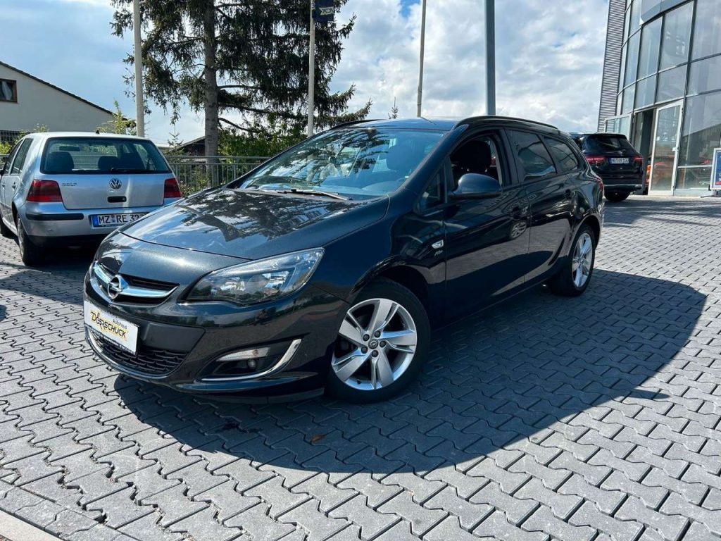 Opel Astra  J Sports Tourer Active Sitzh. Klimaaut.