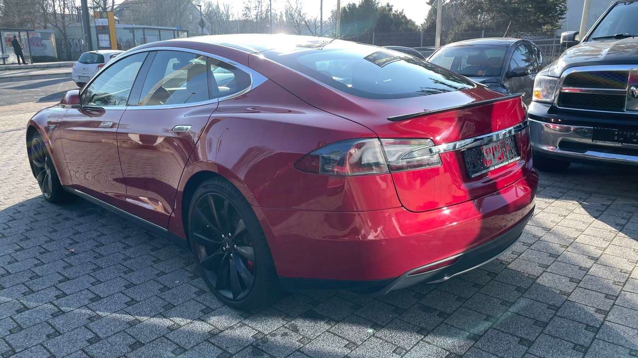 Tesla Model S  P90D MwSt. – TÜV NEU – Ludicrous FreeSUC