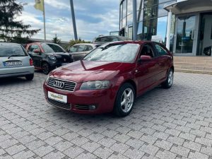 Audi A3  1.6 Attraction Klimaaut. Radio/CD/USB PDC