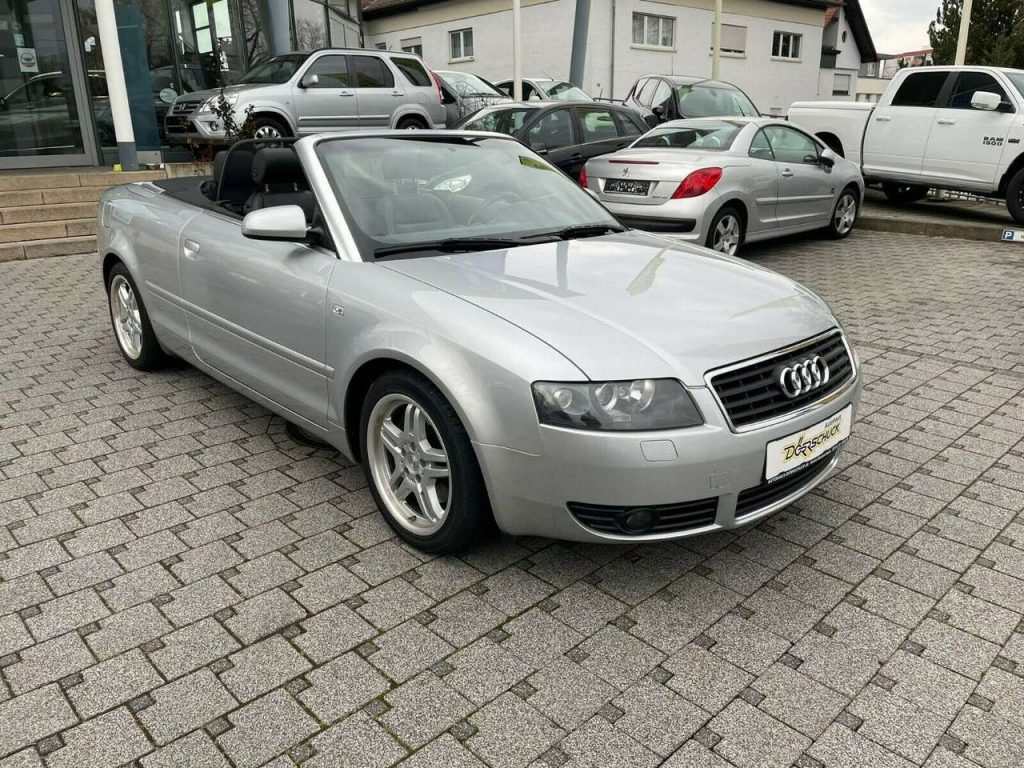 Audi A4  Cabriolet 1.8 Sitzhz. Klimaaut. Xenon Bordc.