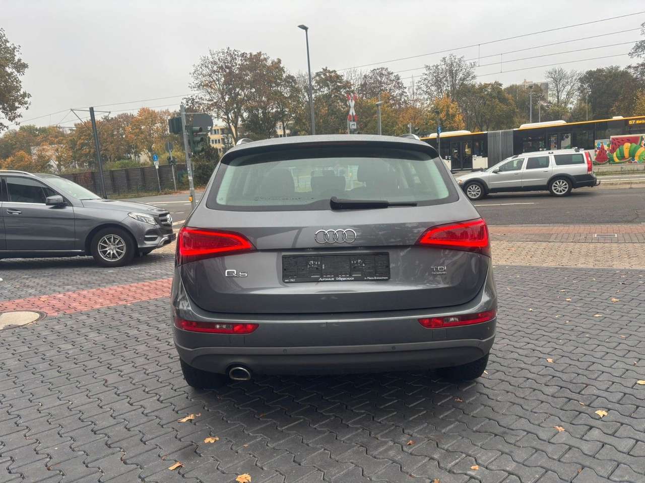 Audi Q5  2.0 S-Tronic QUATTRO LEDER Bi-Xenon PDC AHK