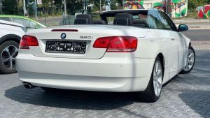 BMW 320  i Cabrio 1 Hand. Bi-Xenon. Sitzh. Navi.