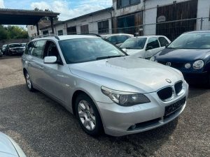 BMW 523  i Touring Xenon. Sitzh. Becherhalter