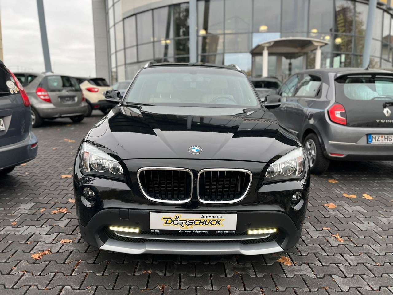 BMW X1  sDrive 20d AHK. Sitzh. Klimaaut. Sportsitze.