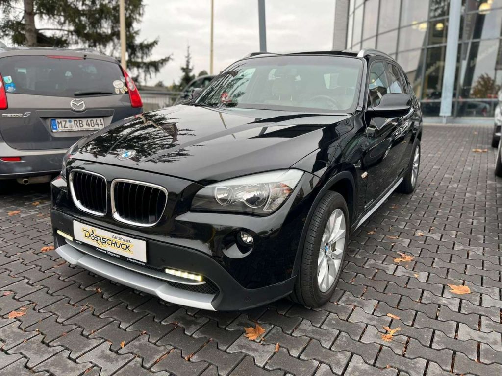 BMW X1  sDrive 20d AHK. Sitzh. Klimaaut. Sportsitze.