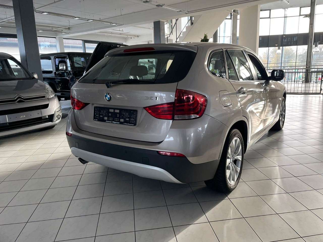 BMW X1  xDrive 18d Xenon. Klima. PDC.