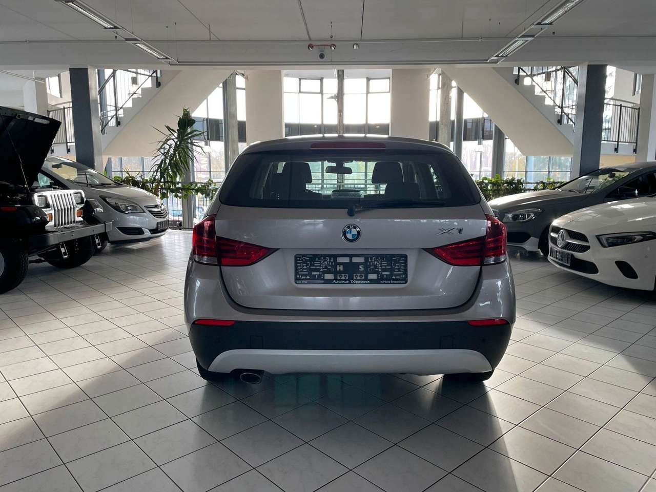 BMW X1  xDrive 18d Xenon. Klima. PDC.