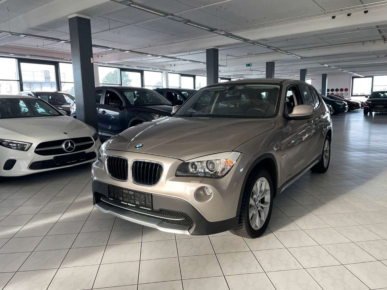 BMW X1  xDrive 18d Xenon. Klima. PDC.