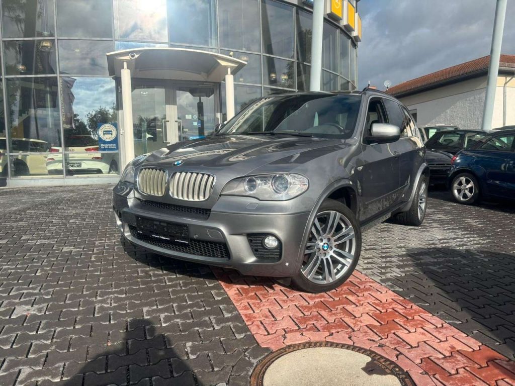 BMW X5  xDrive30d M-Paket RFK.Bi-Xenon.Navi.Panorama.