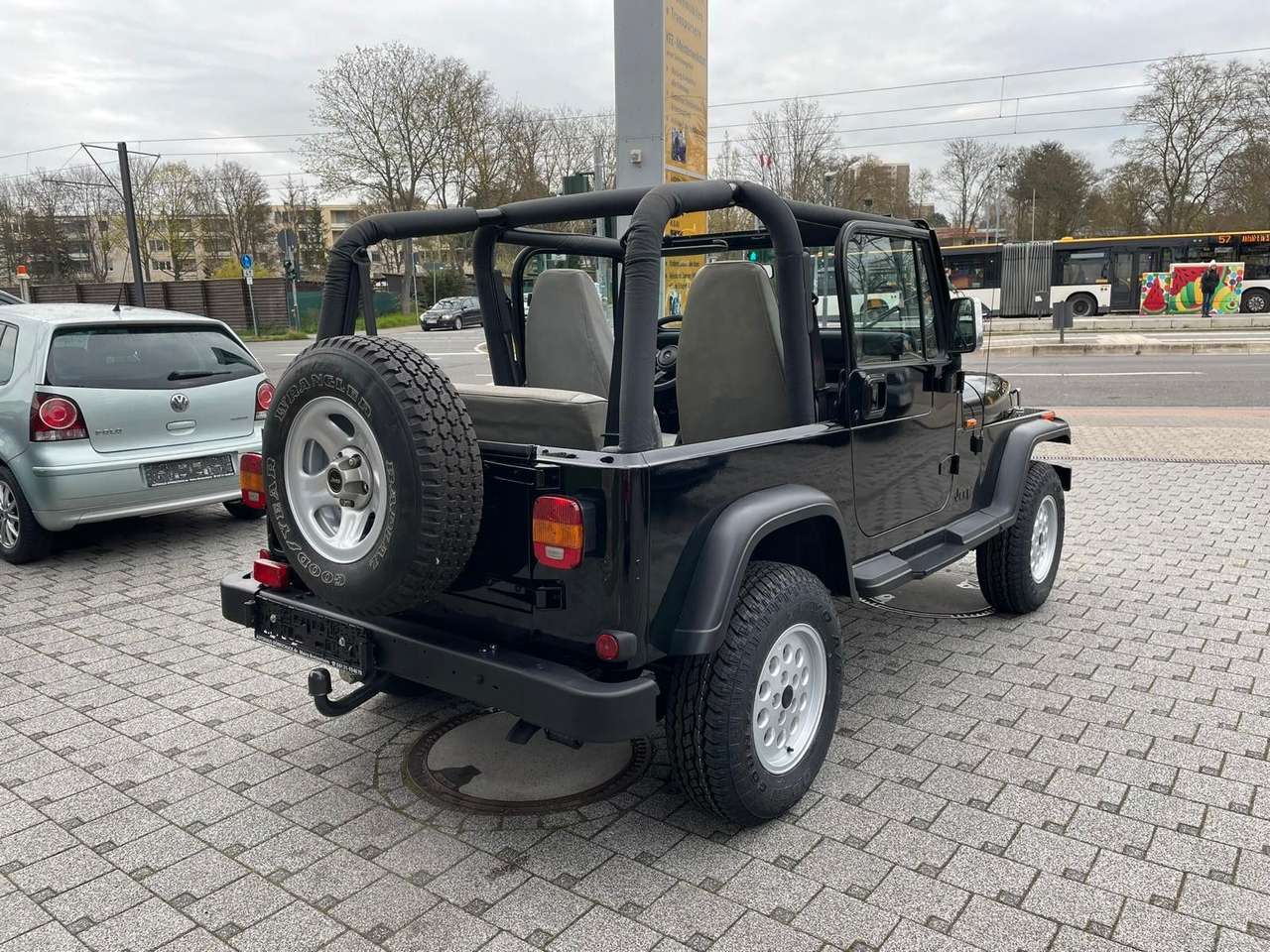 Jeep Wrangler  2.5. AHK. Allradantrieb HARDTOP