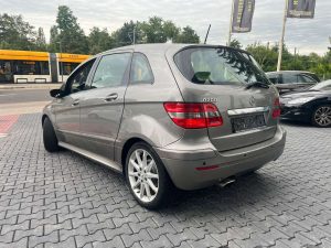 Mercedes-Benz B 200  Klima. Radio. Bremsen HA NEU