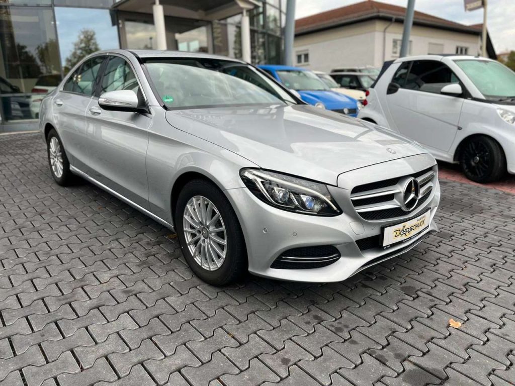 Mercedes-Benz C 200  CGI Lim. Sitzh. Led. Temp. BT.