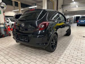 Opel Corsa  D Color Edition Klima. 8-Fach