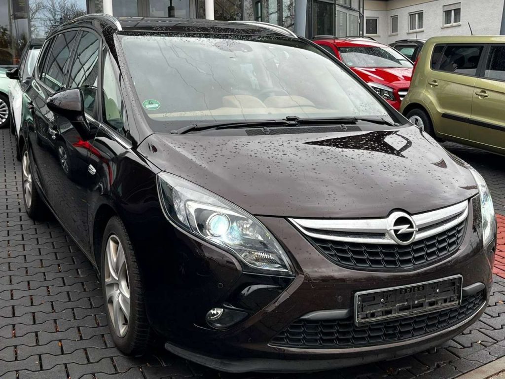 Opel Zafira  C Tourer Innovation 1.Hand Navi *7-Sitze*