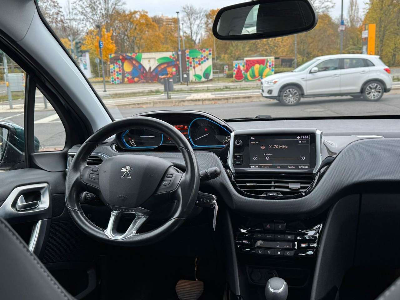 Peugeot 2008  Allure Pano. RFK. Klimaaut. BT.