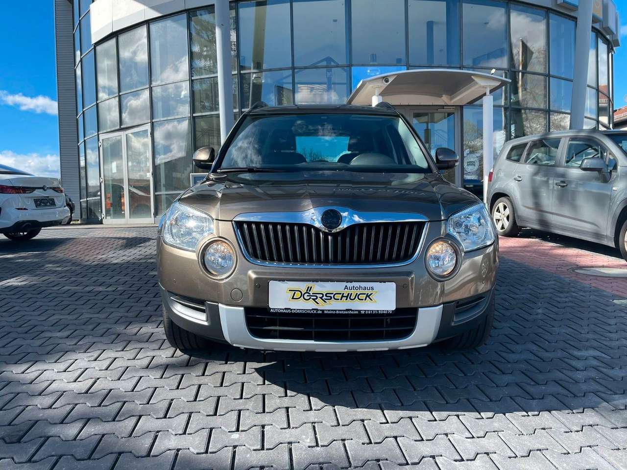 Skoda Yeti  Ambition Plus Edition 1 Hand. AHK. Temp.