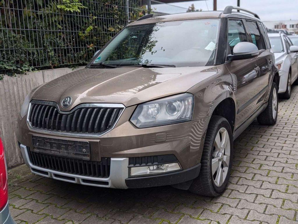 Skoda Yeti  Elegance Outdoor 4×4 2.0 TDI DSG Navi XENON