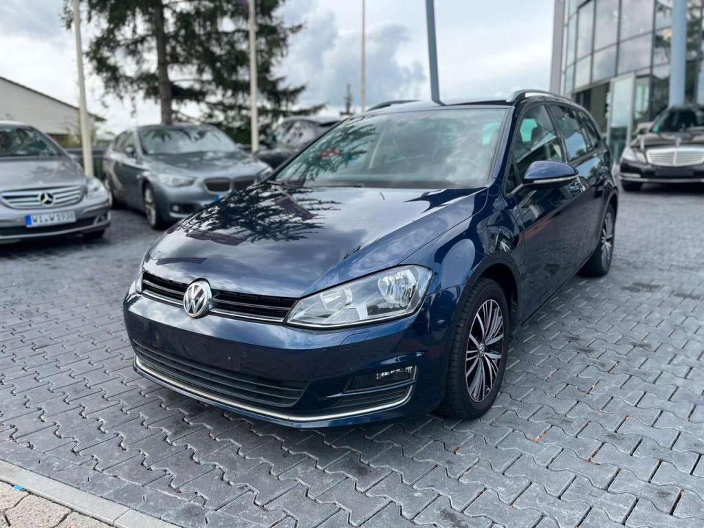 Volkswagen Golf  VII Variant Allstar BMT Navi. Sitzh. BT