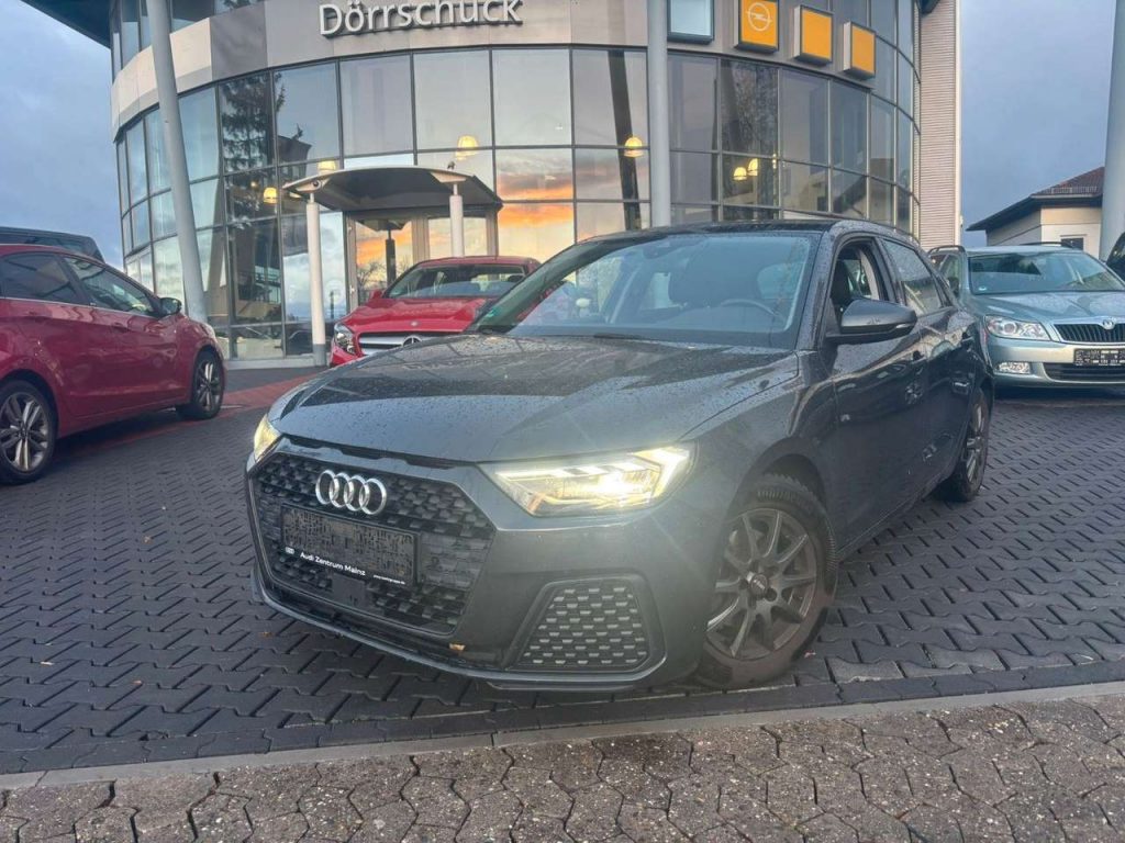 Audi A1  Sportback 30 TFSI Carplay. Sitzh. 1 HAND