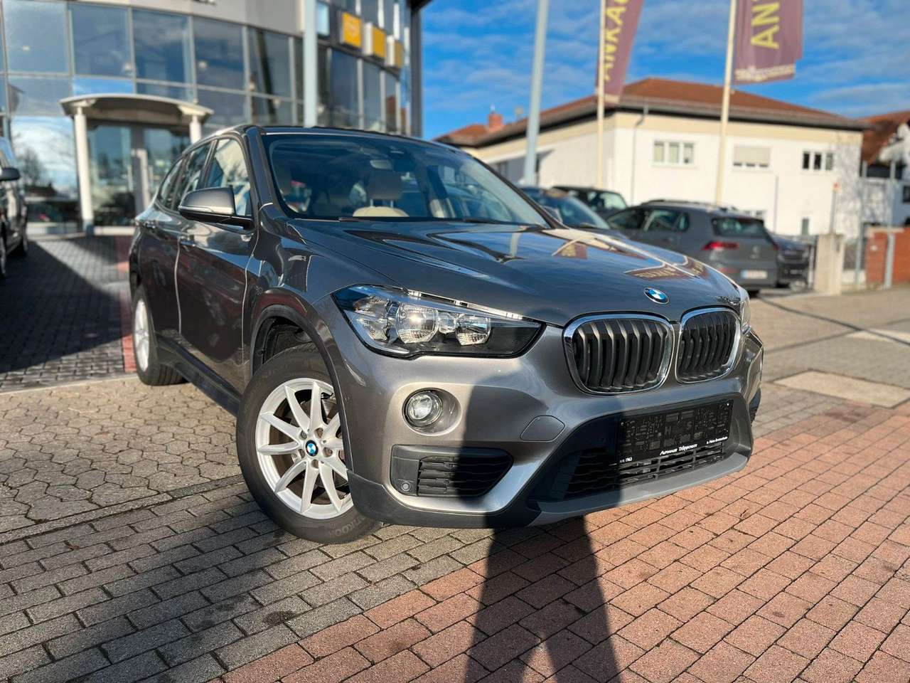 BMW X1  sDrive 18 d Advantage Sitzh. Navi. Panorama