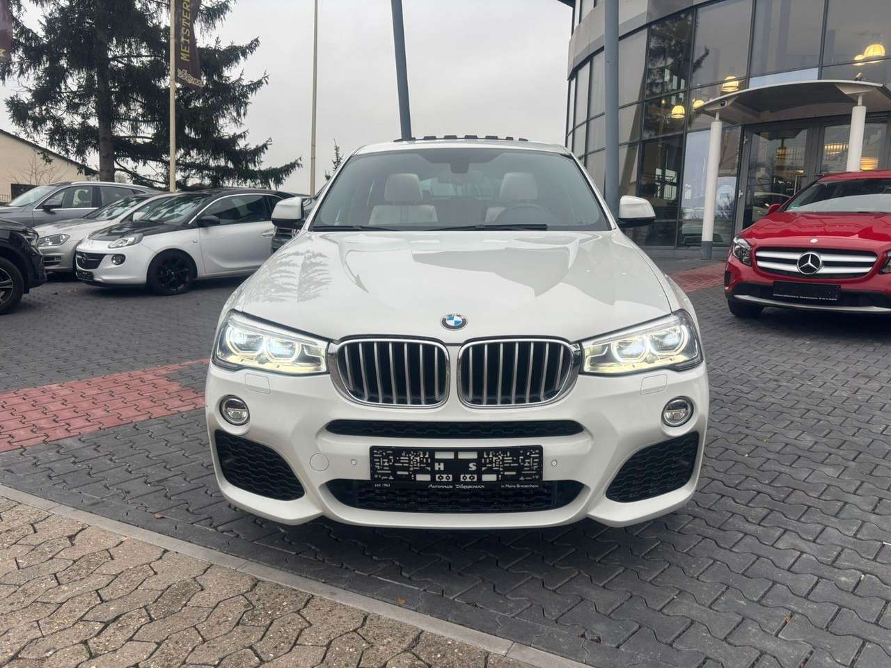 BMW X4  xDrive30d M-SPORT Sitzh. Schiebdach. Navi.RFK