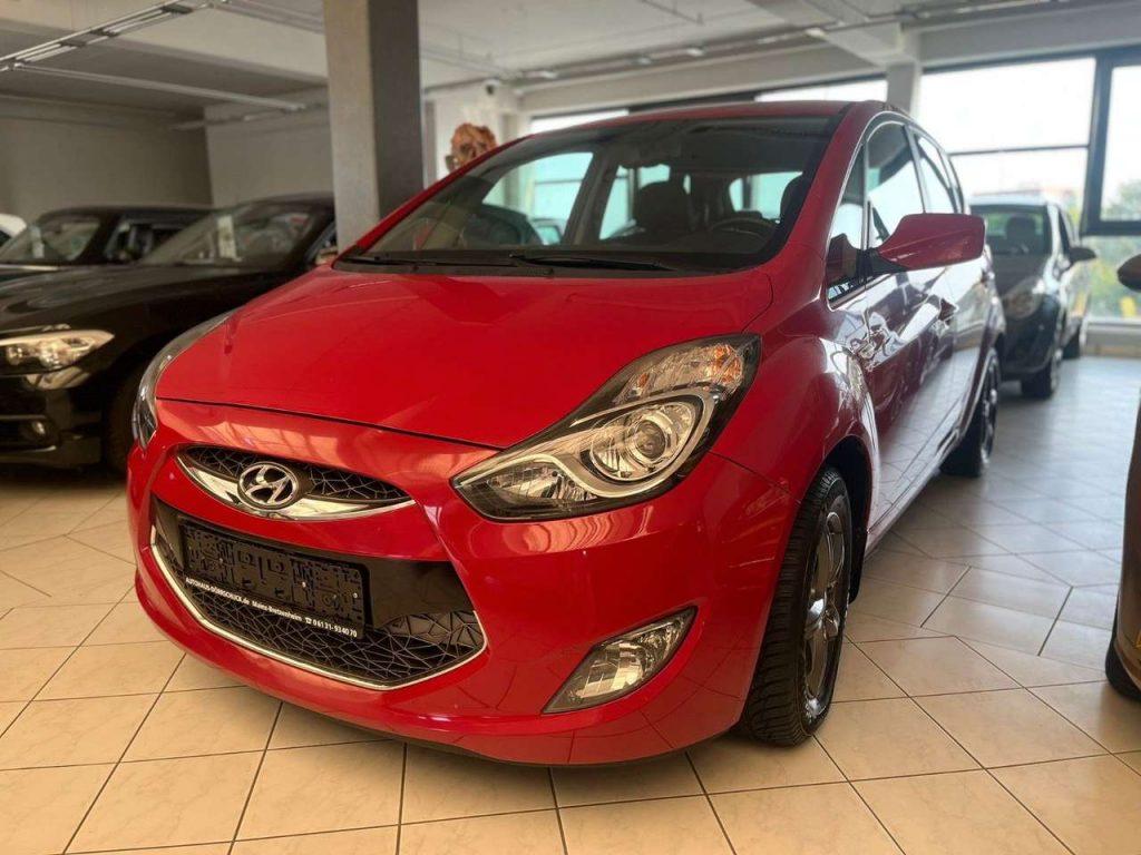 Hyundai iX20  Navi. RFK. Temp. Sitzh. Klimaaut. AHK