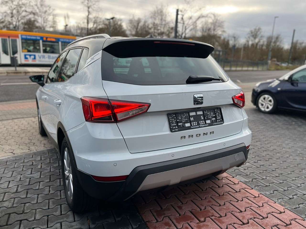 SEAT Arona  1.0 TSI Xcellence Go 2