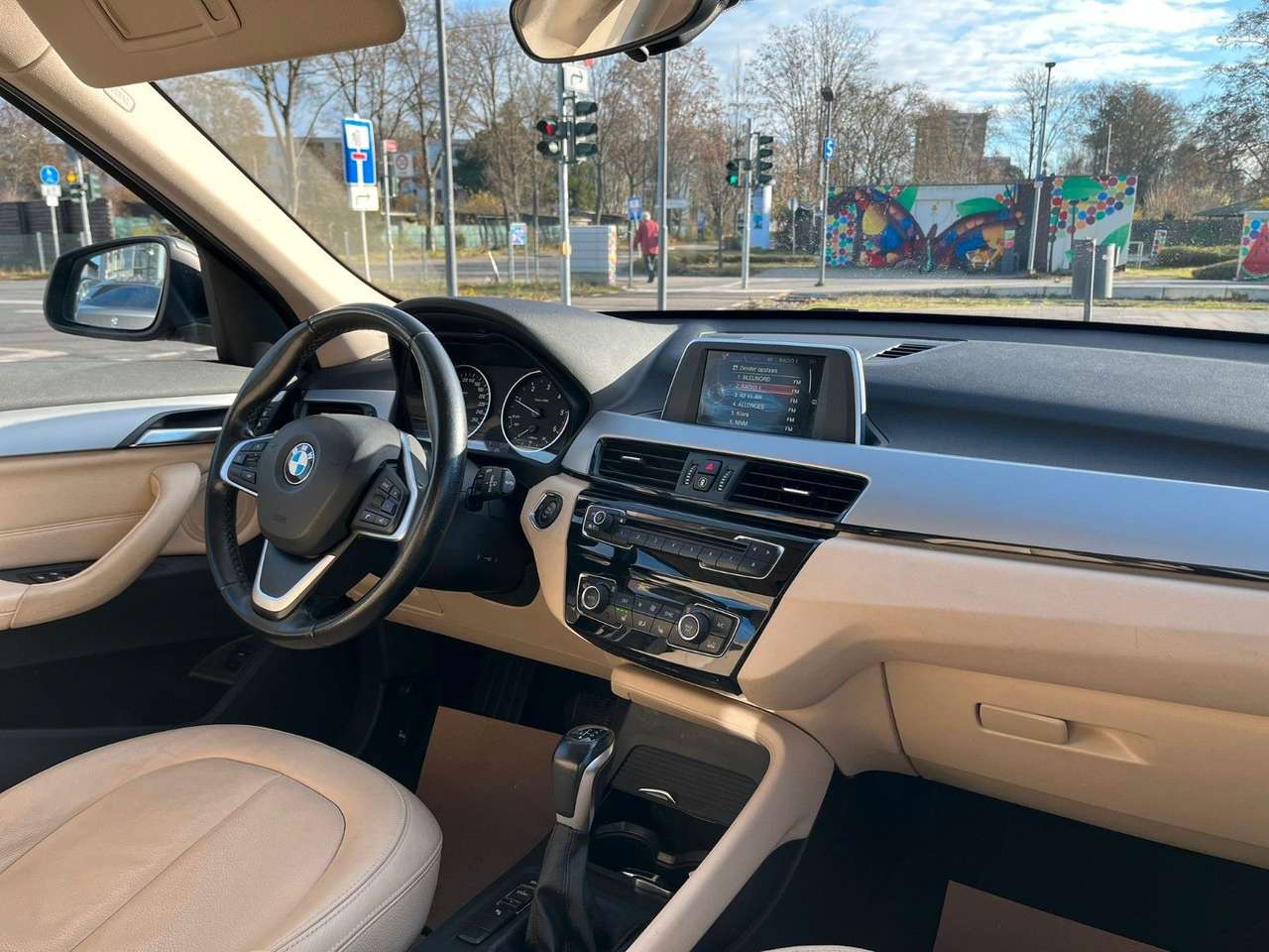 BMW X1  sDrive 18 d Advantage Sitzh. Navi. Panorama