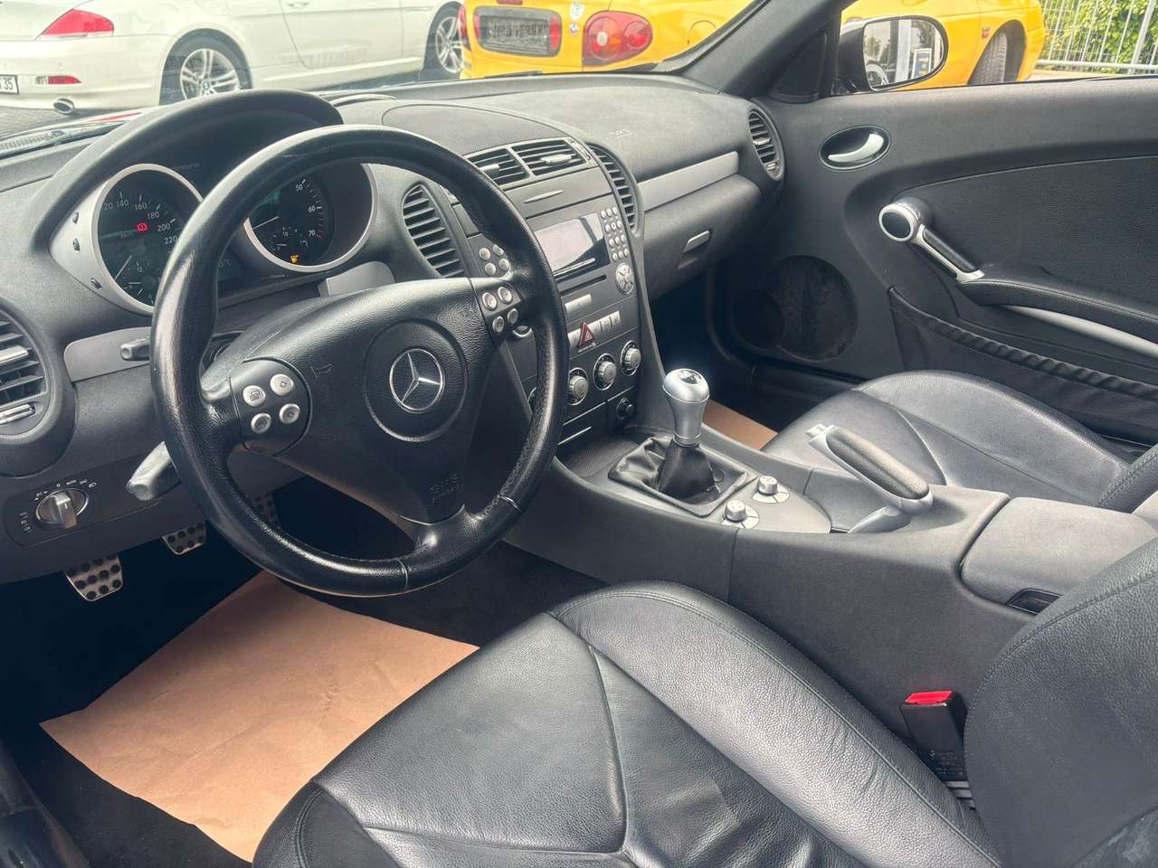 Mercedes-Benz SLK 200  Kompressor 2 Hand. Sitzh. Sportsitze.