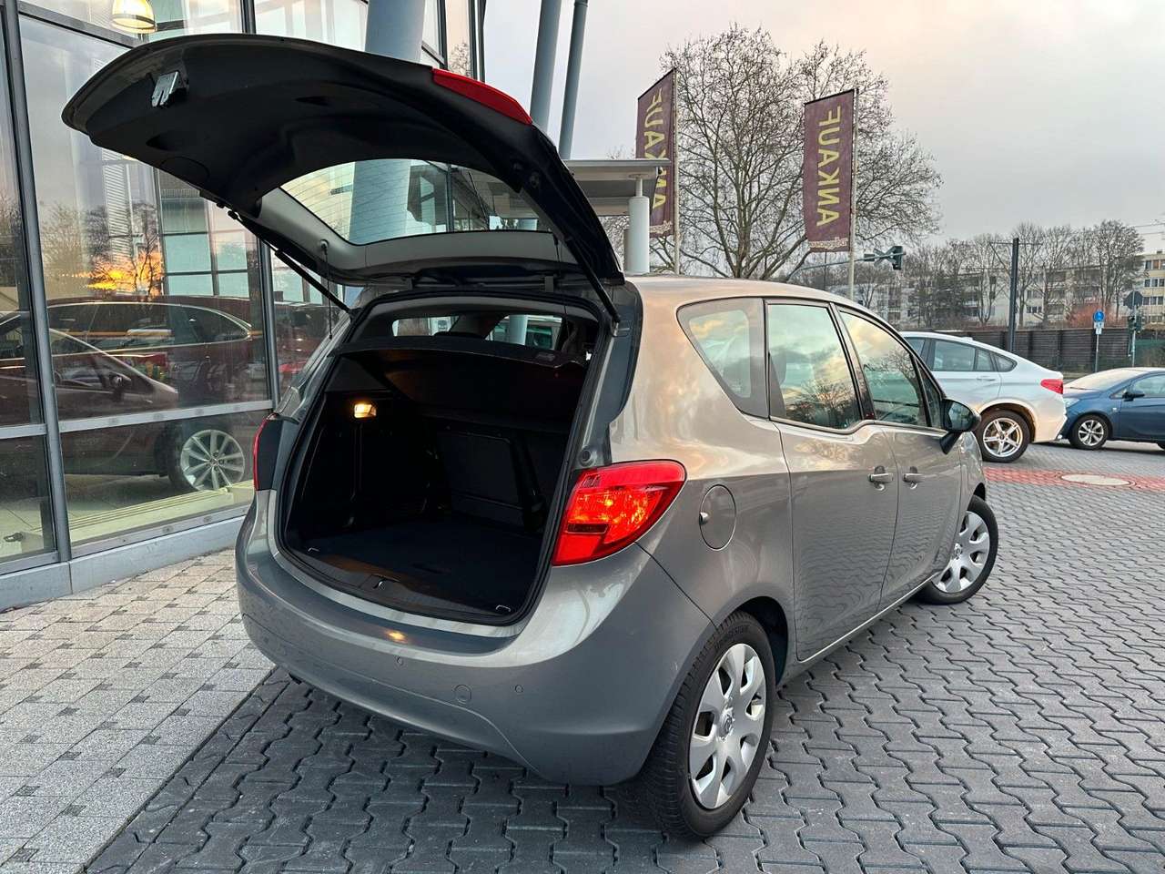 Opel Meriva  B Edition 1 Hand. Sitzh. Klimaaut.