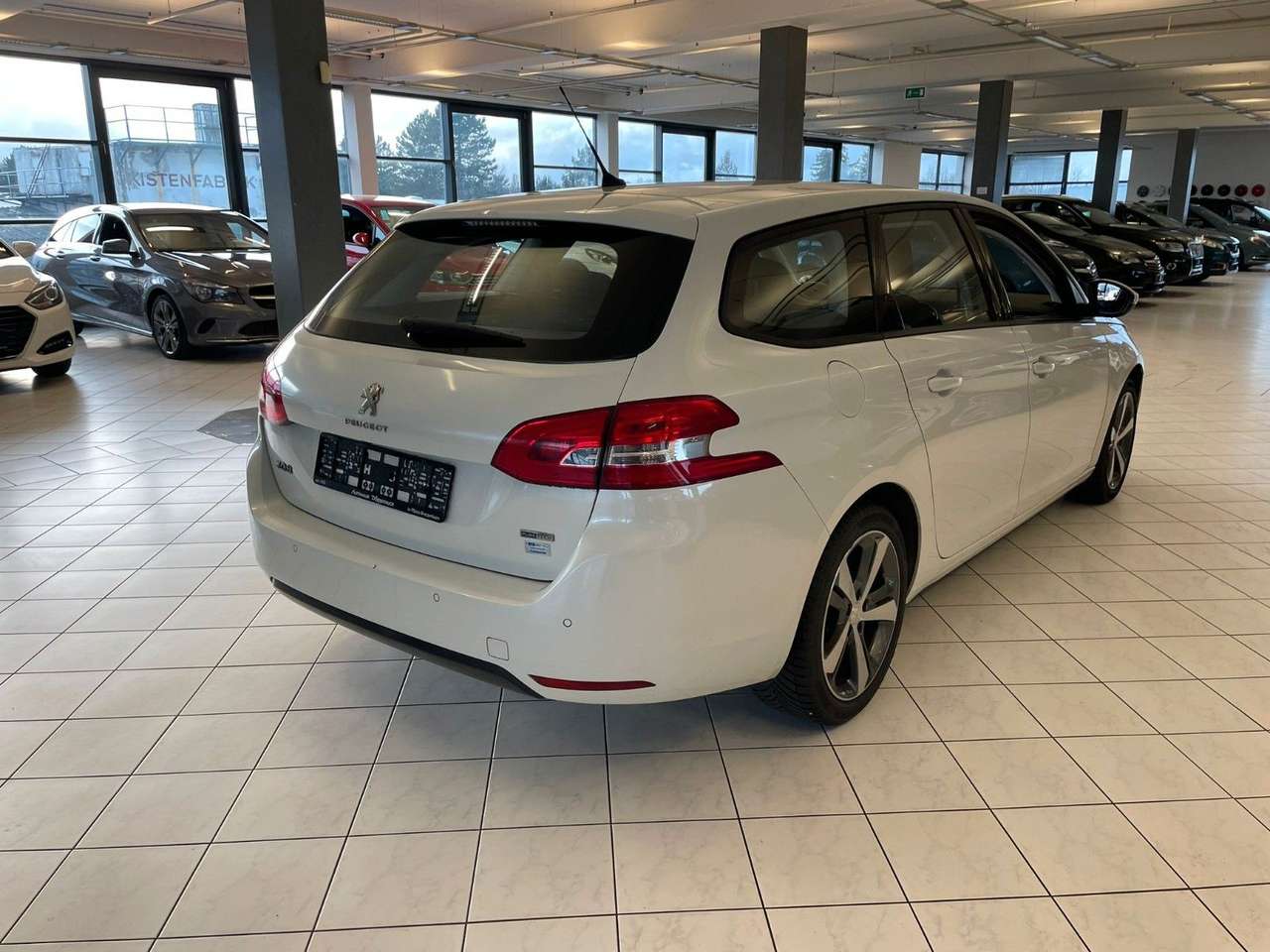 Peugeot 308  SW 1.2 PureTech Active Business