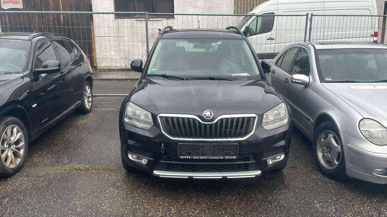 Skoda Yeti  Ambition 4×4 AHK. Sitzh. PDC. MOTOR NEU