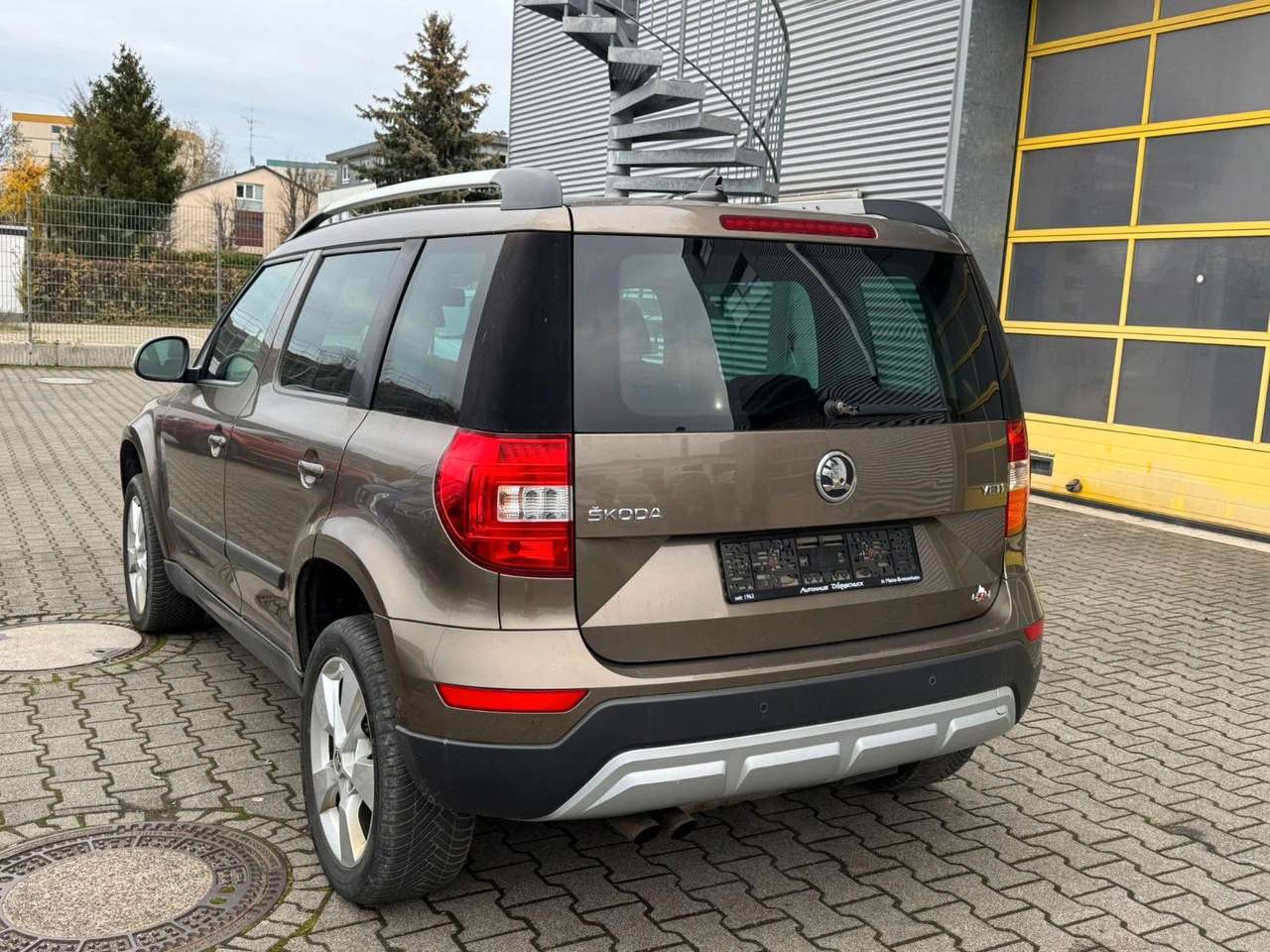 Skoda Yeti  Elegance Outdoor 4×4 2.0 TDI DSG Navi XENON