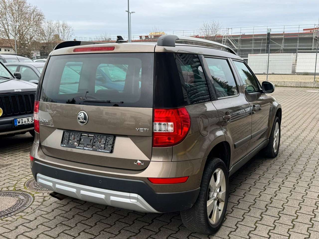 Skoda Yeti  Elegance Outdoor 4×4 2.0 TDI DSG Navi XENON