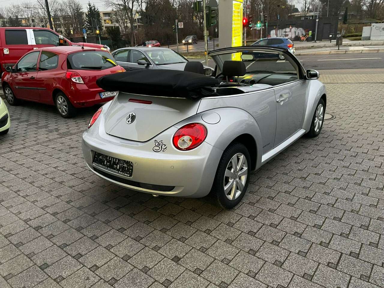 Volkswagen New Beetle  Cabriolet 1.9 TDI. PDC. Temp. Klima.