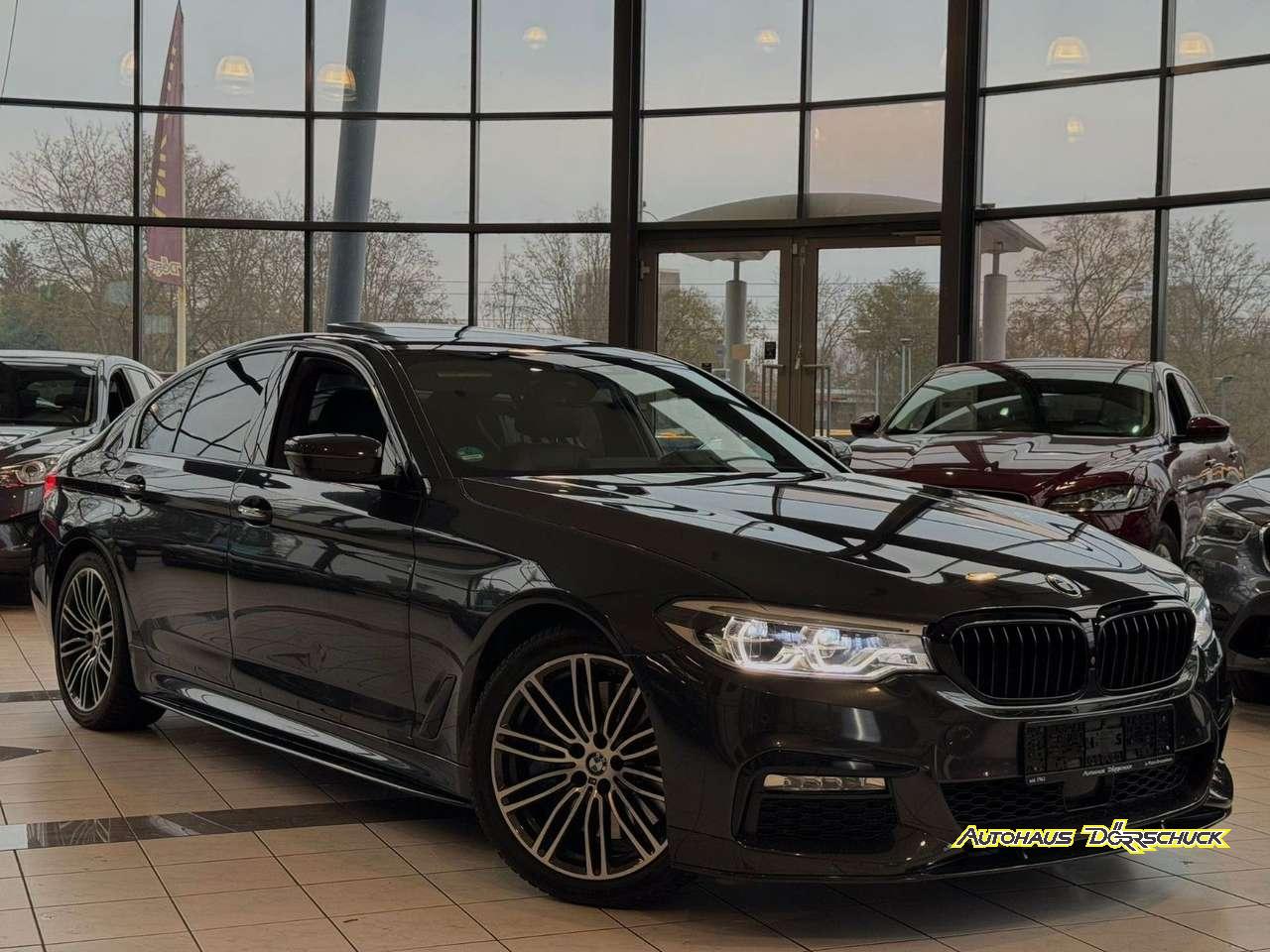 BMW 540  i xDrive M Sport RFK. Schiebedach. Navi. BT