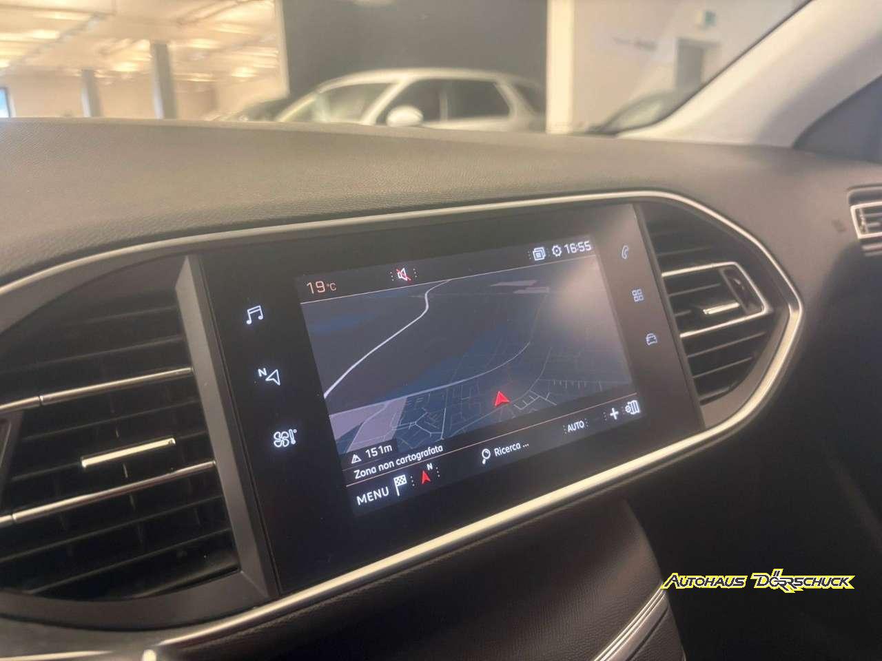 Peugeot 308  SW Active Business CarPlay. Navi. PDC. Sitzh