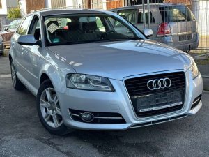 Audi A3  Sportback 1.4 TFSI Attraction Sitzheizung PDC