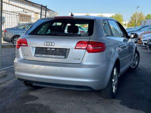 Audi A3  Sportback 1.4 TFSI Attraction Sitzheizung PDC