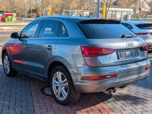 Audi Q3  2.0 TDI quattro S-Tronic S-Line Bi-Xenon AHK
