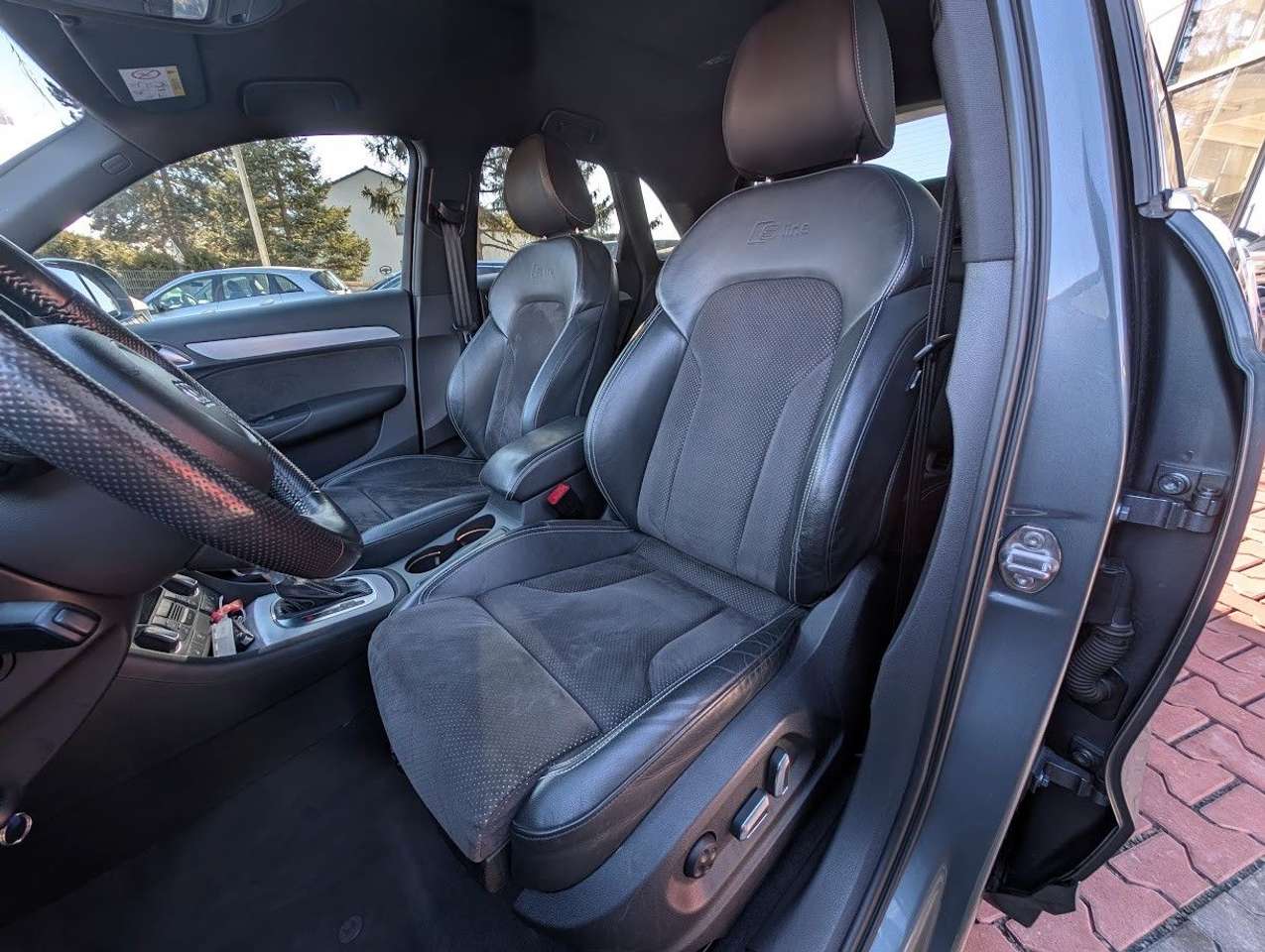 Audi Q3  2.0 TDI quattro S-Tronic S-Line Bi-Xenon AHK