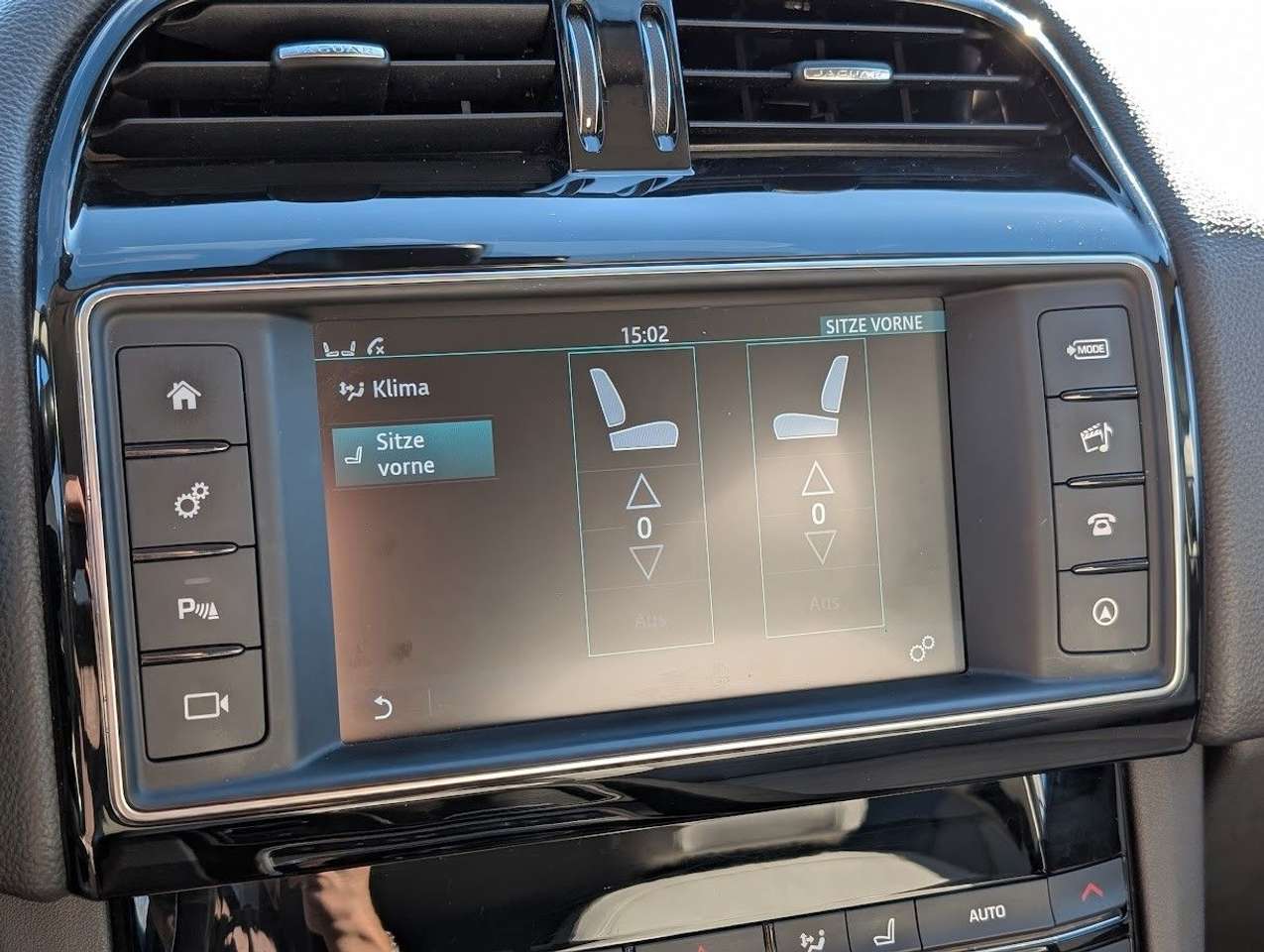 Jaguar F-Pace  20d 4×4 Adaptive Dynamics Kamera Head-Up