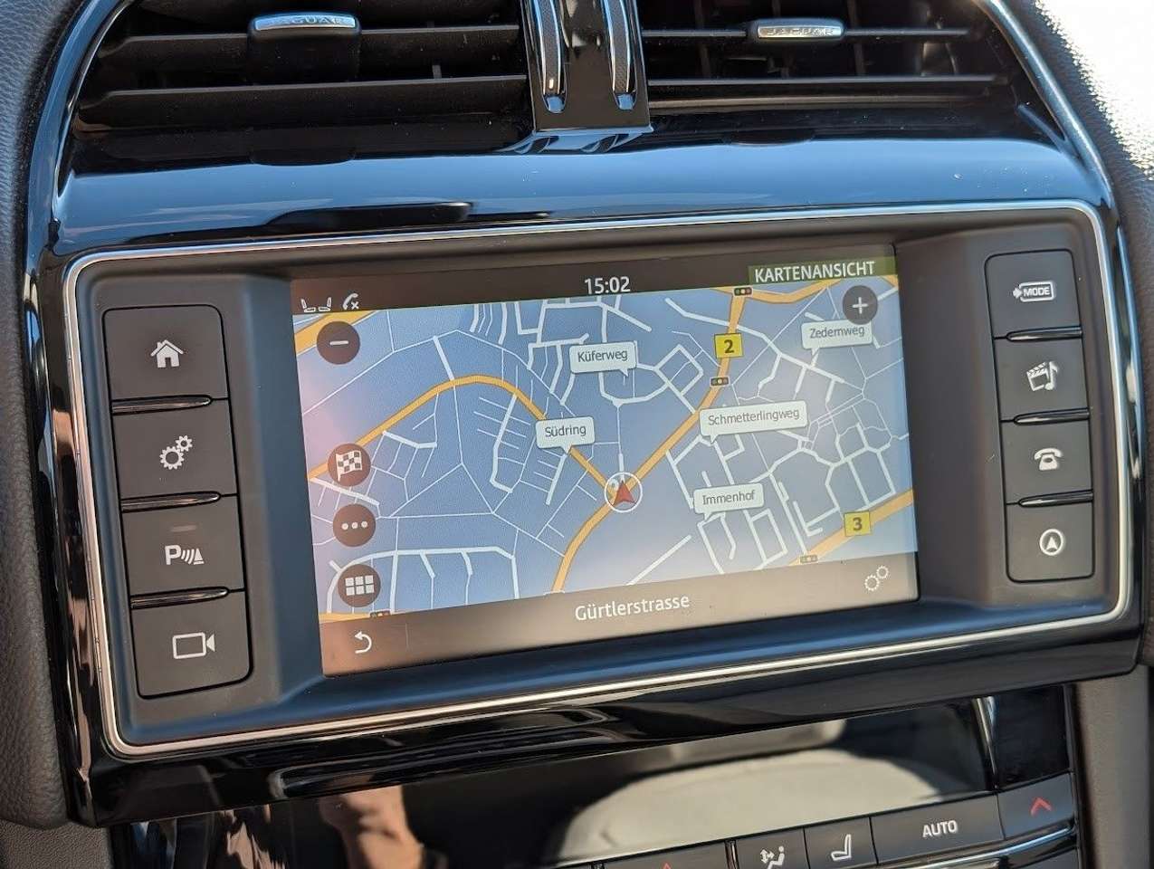 Jaguar F-Pace  20d 4×4 Adaptive Dynamics Kamera Head-Up