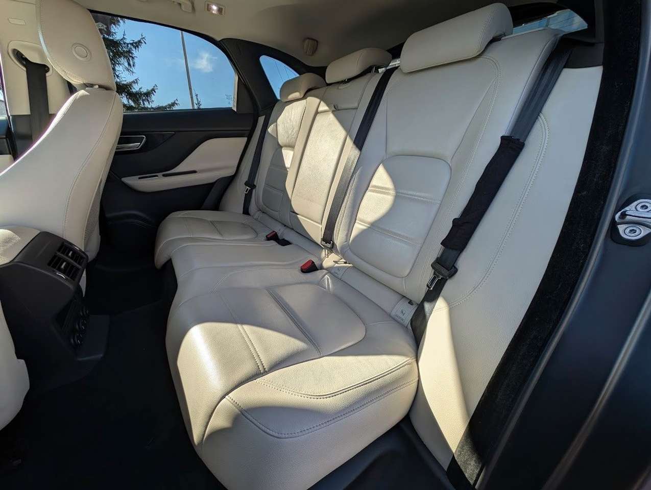 Jaguar F-Pace  20d 4×4 Adaptive Dynamics Kamera Head-Up